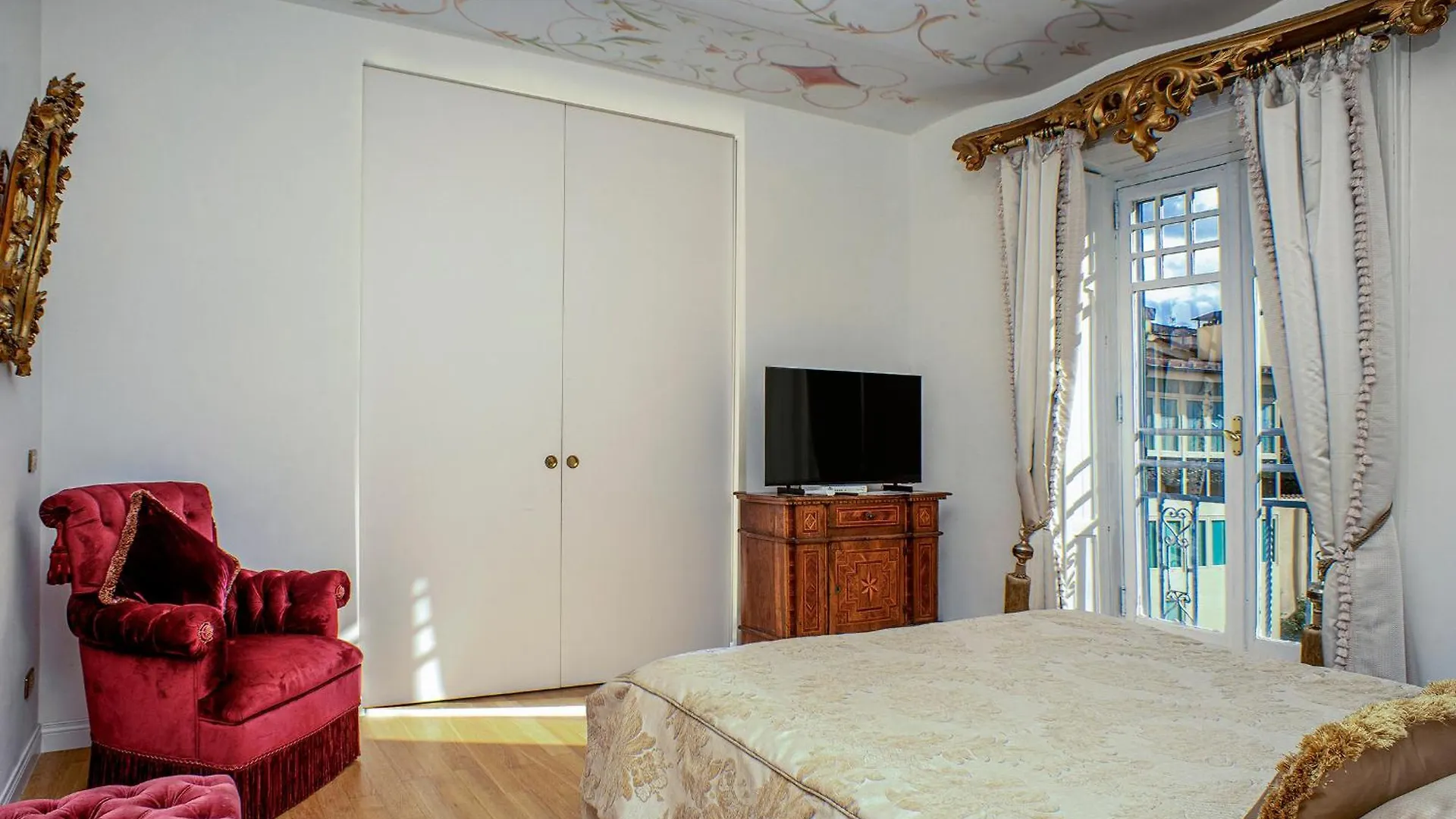 Residenza Ruspoli Bonaparte Rome Bed & Breakfast