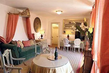 Residenza Ruspoli Bonaparte Rome Italy