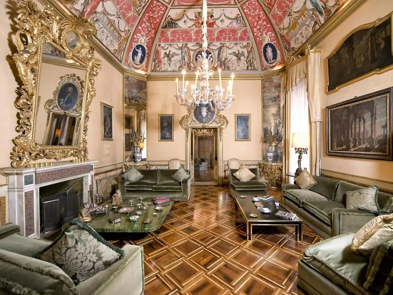 Bed & Breakfast Residenza Ruspoli Bonaparte Rome